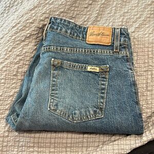 Levi’s Signature strech mid rise bootcut misses 12 medium